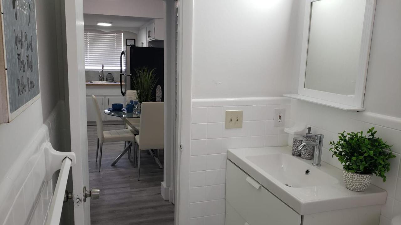 Funston Apartment *