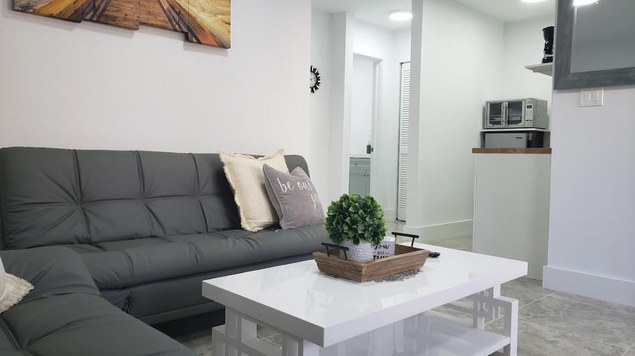 Funston Apartment Hollywood